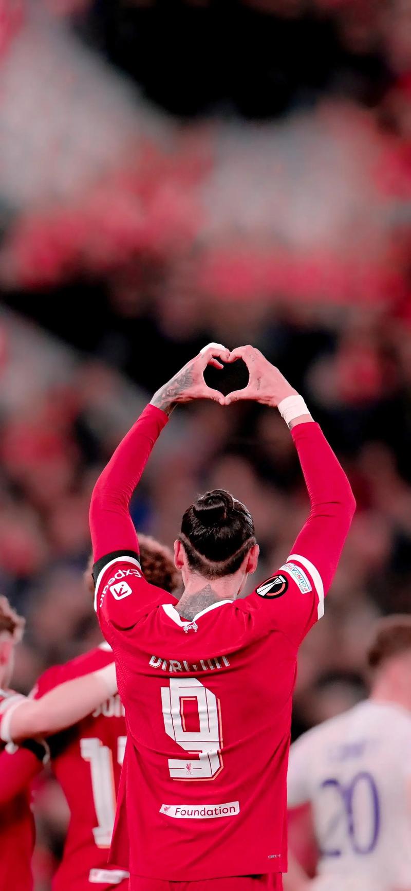 于根伟：开直播为缓解球员压力，我的工作不是研究网络资讯