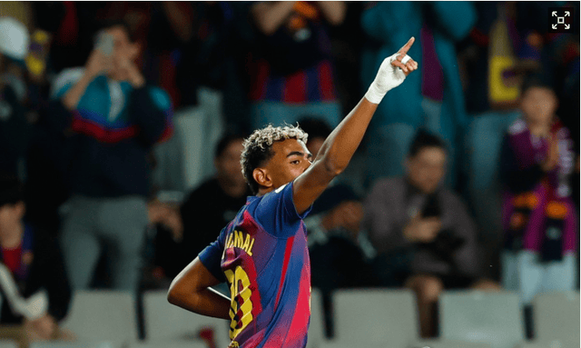 罗马最稳一环还是他，托蒂盛赞门将斯维拉尔，你让其他人怎么混