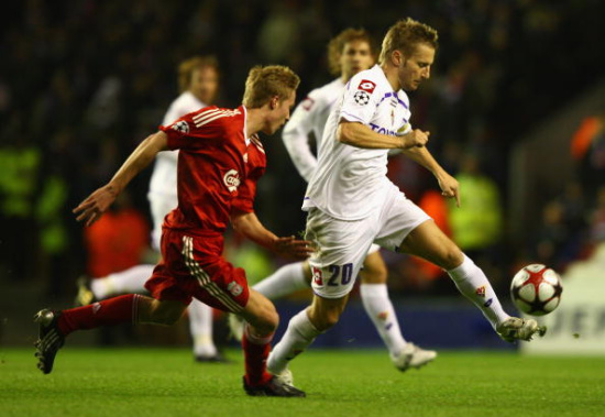 终于能拿分了，欧冠四战全败的本菲卡和阿贾克斯下轮直接交手